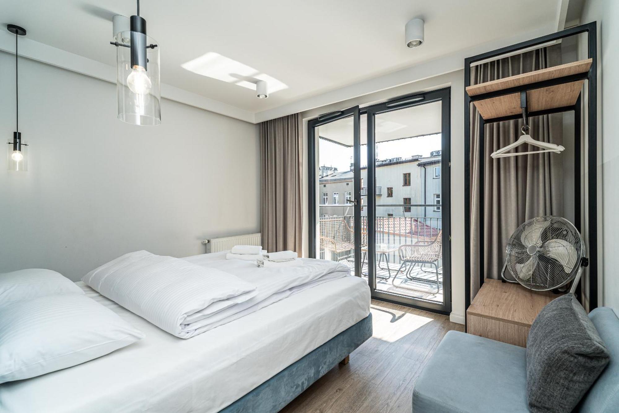 Rentplanet - Apartament Debniki คราคูฟ ภายนอก รูปภาพ